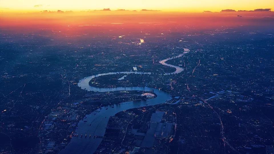 从一条臭河变成了全球最洁净的城市水道之一，泰晤士河的治理启示 新闻资讯 第5张